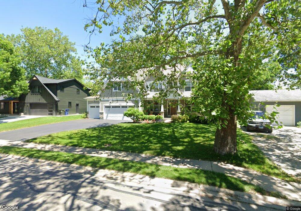 315 Hemlock Ln unit 9, Naperville, IL 60540 - photo 1