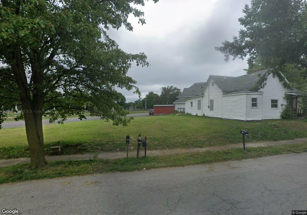 1224 W Powers St, Muncie, IN 47305 - photo 1