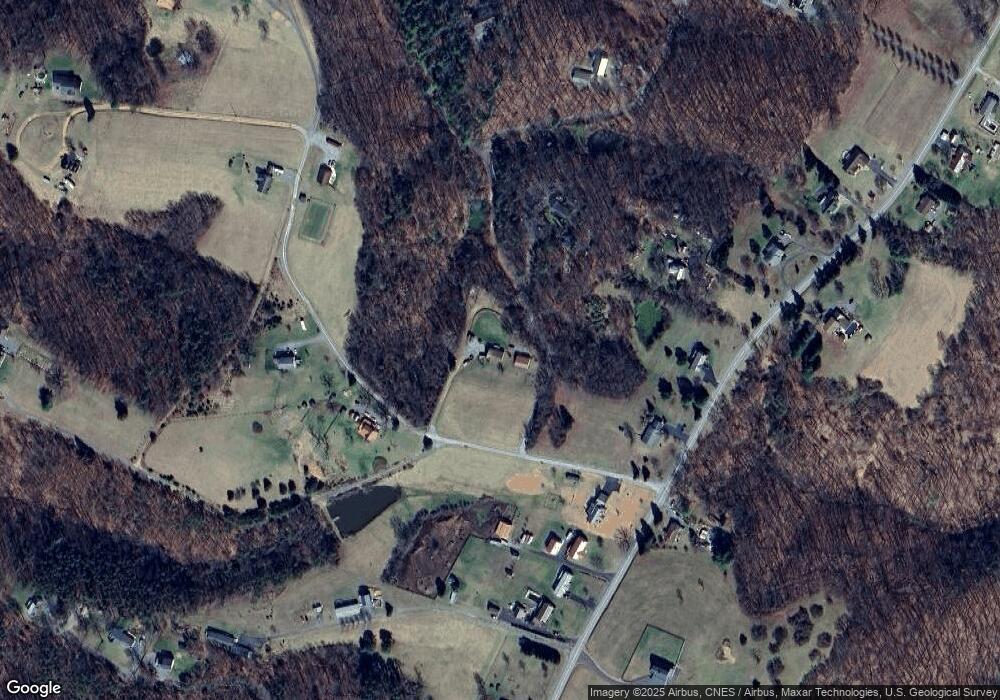 134 Beagle Run Rd, Berkeley Springs, WV 25411 - photo 1