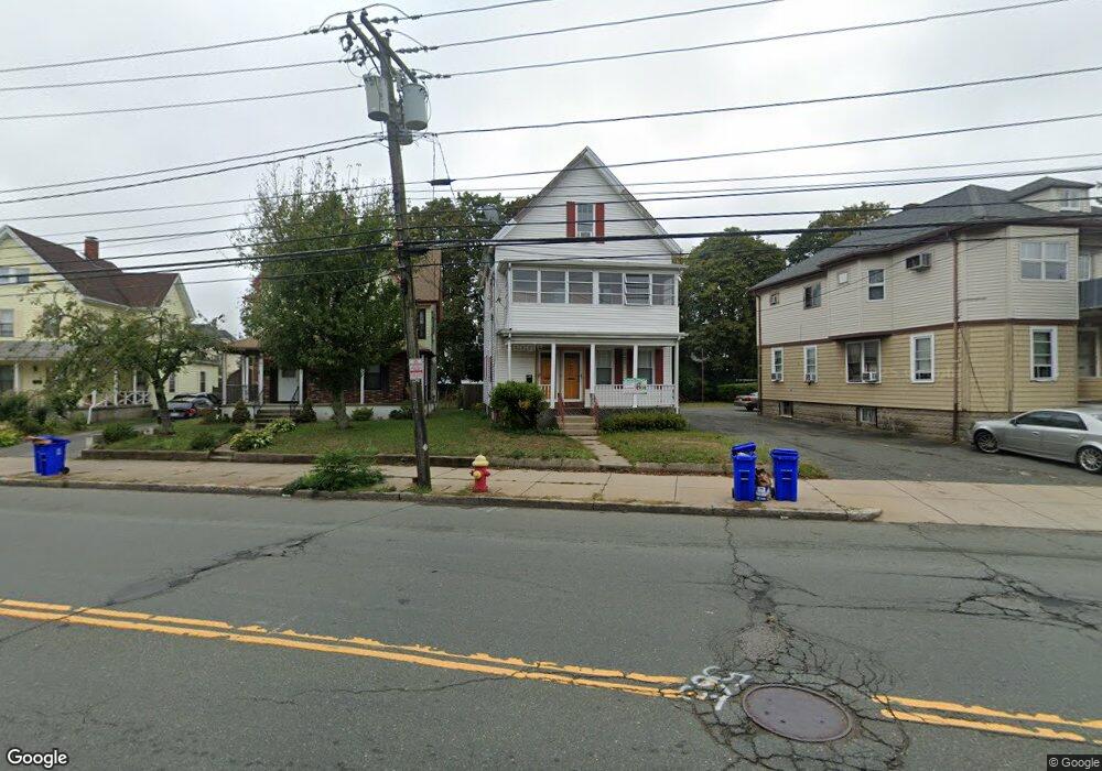 292 Broadway unit 1, Malden, MA 02148 - photo 1