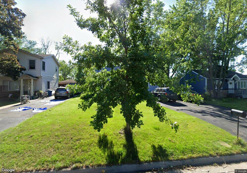 822 N Indiana St, Elmhurst, IL 60126 - photo 1