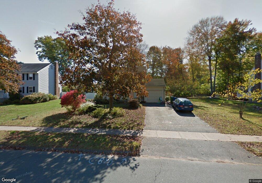 250 Long Hill Dr, Glastonbury, CT 06033 - photo 1