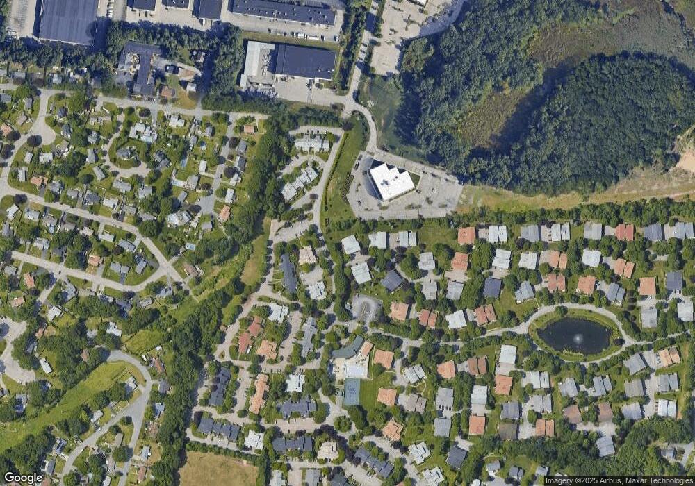 43 Fox Ridge Crescent unit 15, Warwick, RI 02886 - photo 1