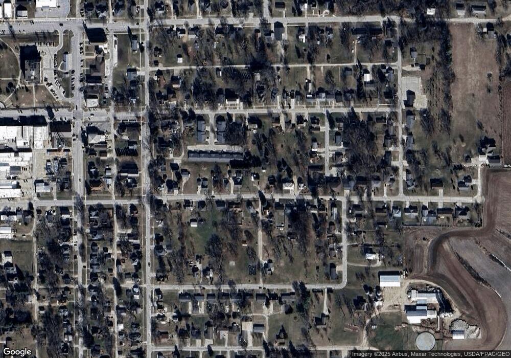 323 E Plum St, West Union, IA 52175 - photo 1