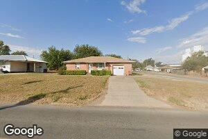 304 S Carnegie St, Carnegie, OK 73015