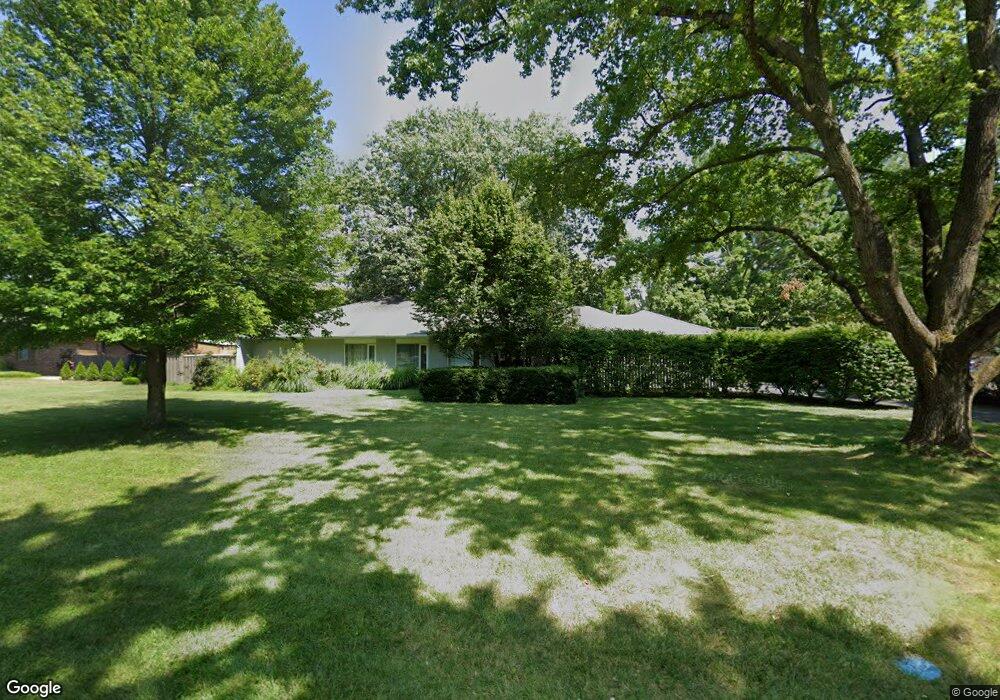 2815 Franklin Dr, Columbus, IN 47201 - photo 1
