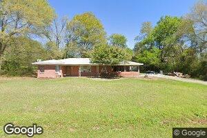 202 W Davis Ave, Vivian, LA 71082