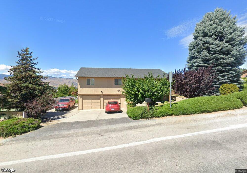 714 N Lyle Ave, East Wenatchee, WA 98802 - photo 1