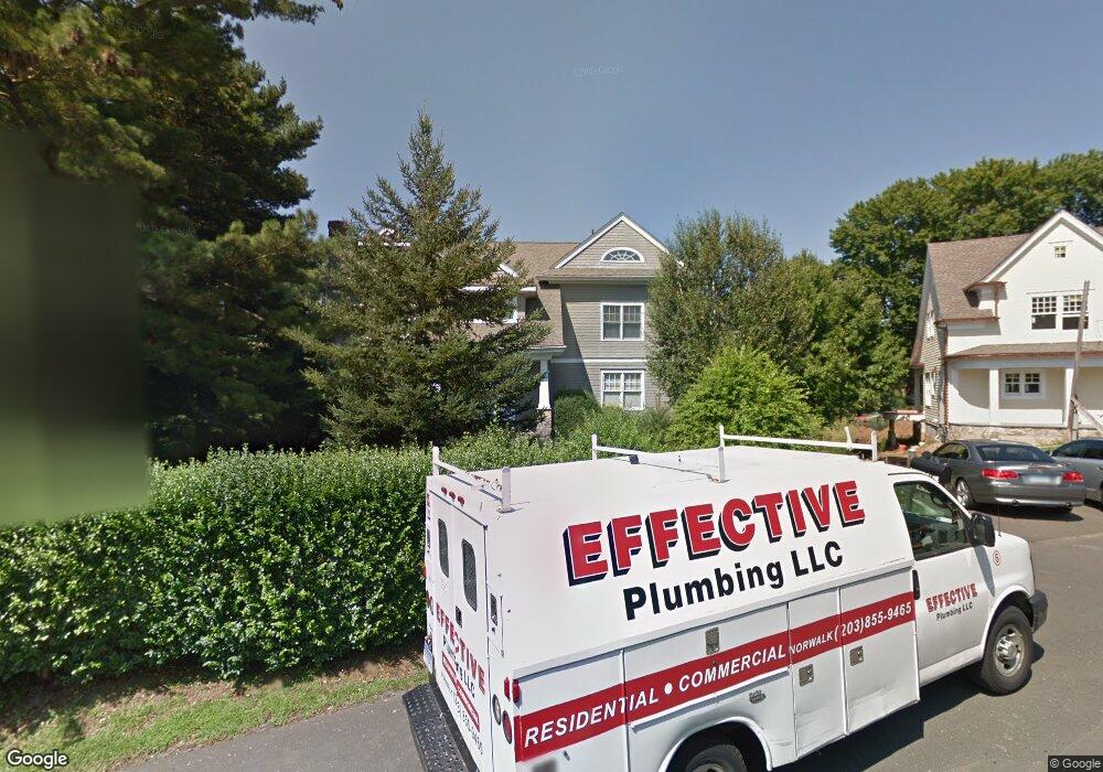 8 Cove Ridge Ln, Old Greenwich, CT 06870 - photo 1