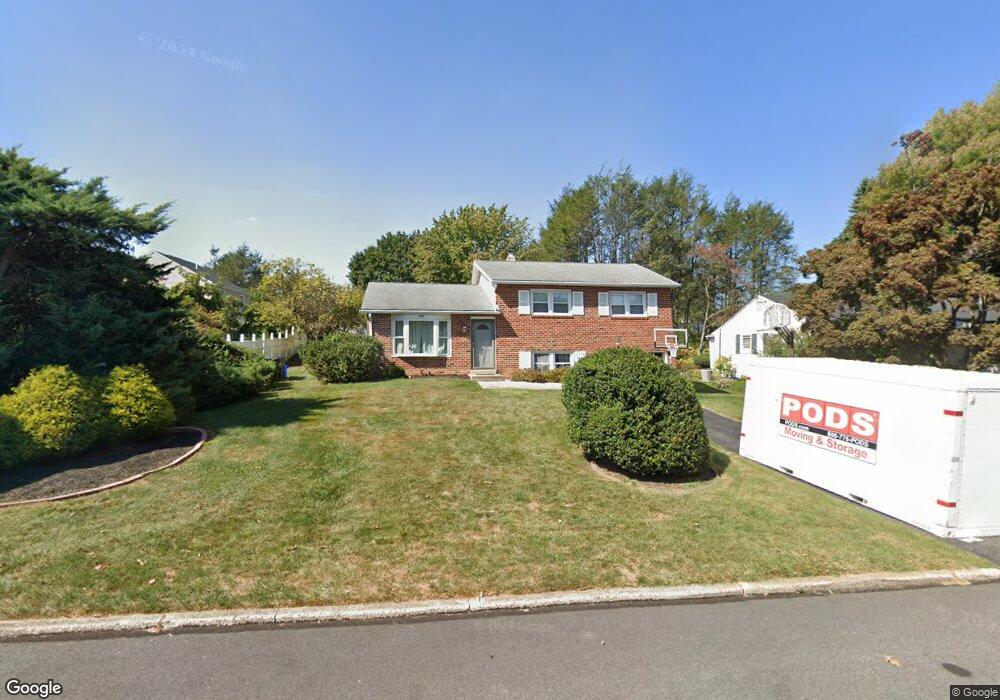 205 S Manor Dr, Media, PA 19063 - photo 1