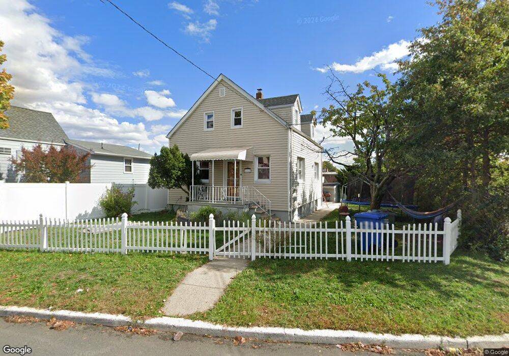 358 Crows Mill Rd, Fords, NJ 08863 - photo 1