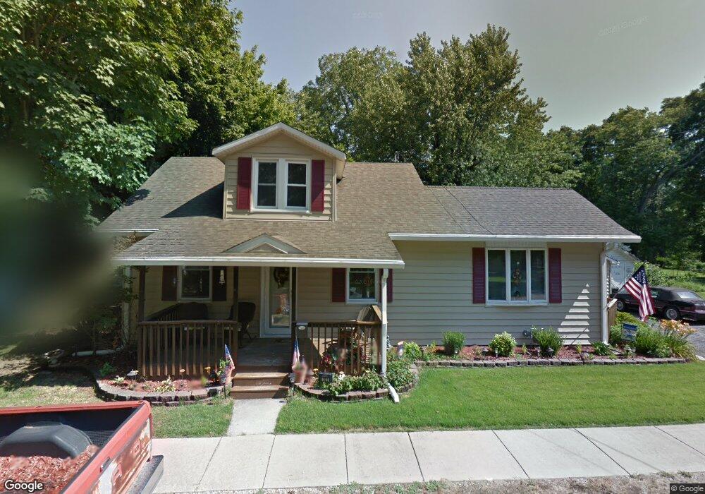 307 E High St, Freeburg, IL 62243 - photo 1