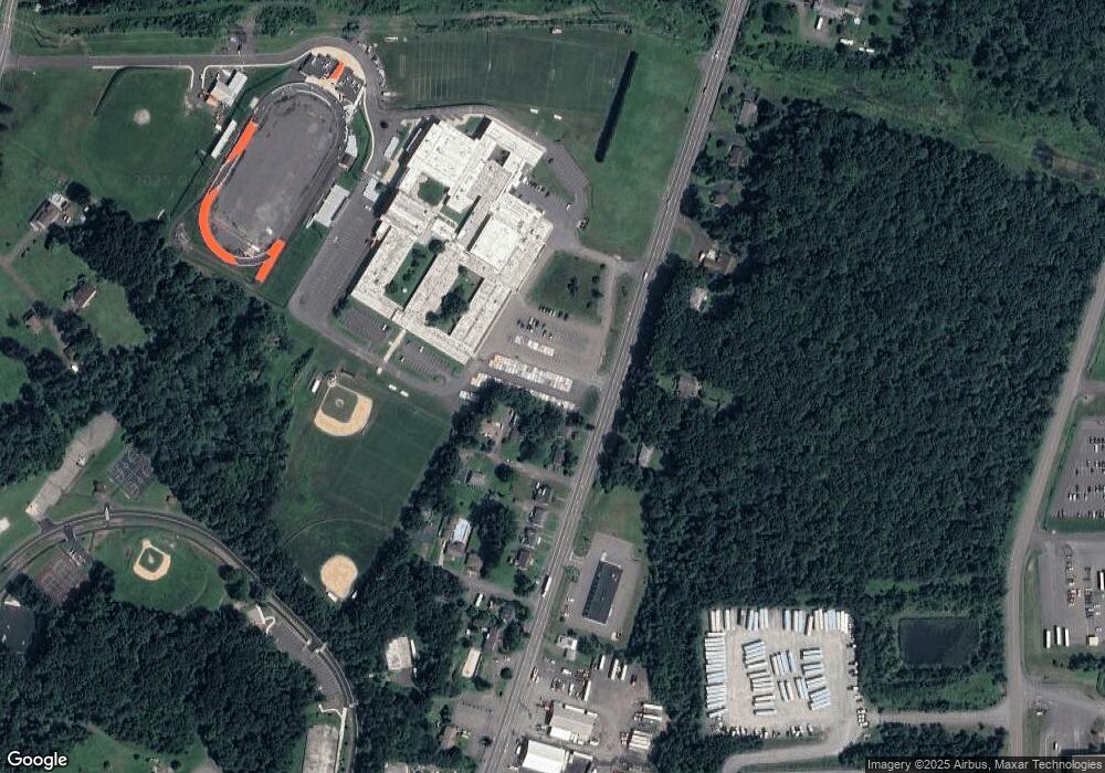 289 S Mountain Blvd, Mountain Top, PA 18707 - photo 1