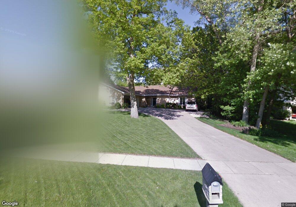 3610 Timberline Dr NE, Cedar Rapids, IA 52402 - photo 1