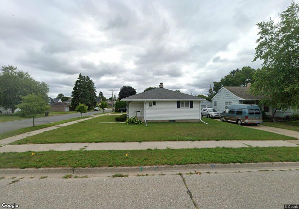1705 18th Ave, Menominee, MI 49858 - photo 1