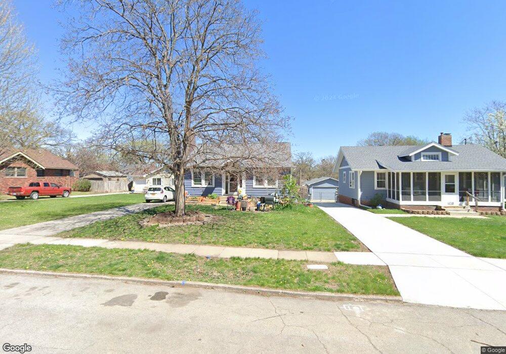 1519 43rd St, Des Moines, IA 50311 - photo 1