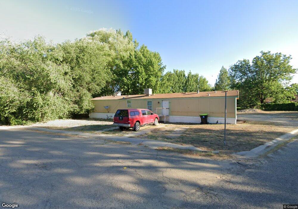 917 Camino Rd, Bloomfield, NM 87413 - photo 1