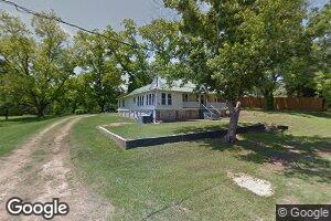 401 Grove St, Dry Prong, LA 71423