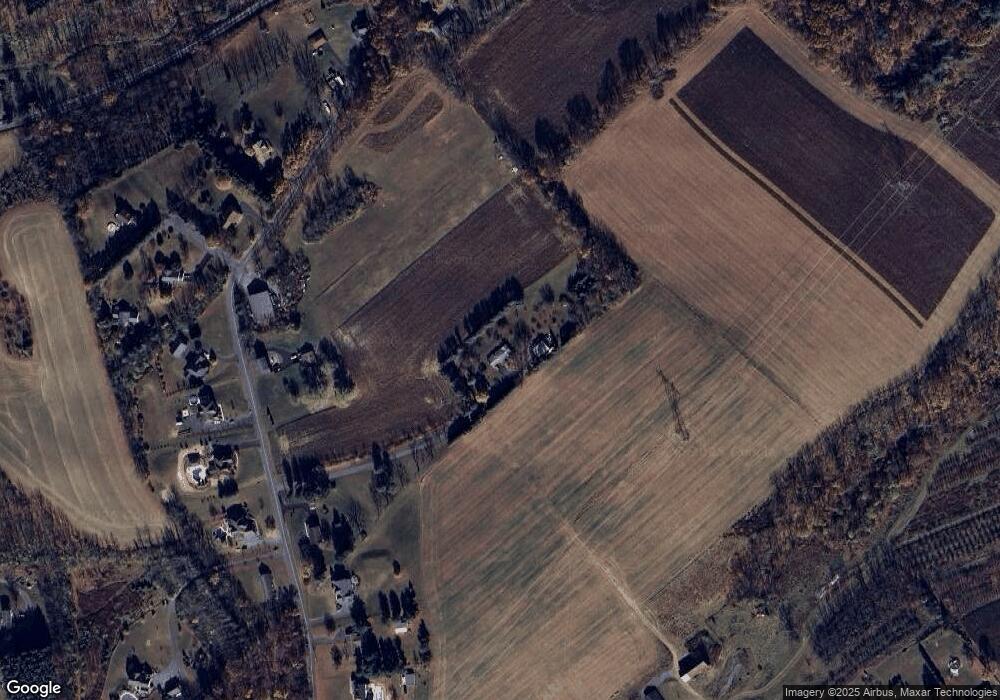 5151 Sparrow Ln, Coplay, PA 18037 - photo 1