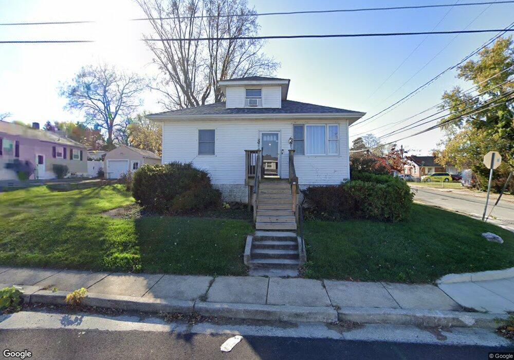 301 4th Ave, Halethorpe, MD 21227 - photo 1