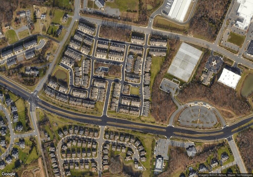 25476 Schooley Mill Terrace, Chantilly, VA 20152 - photo 1