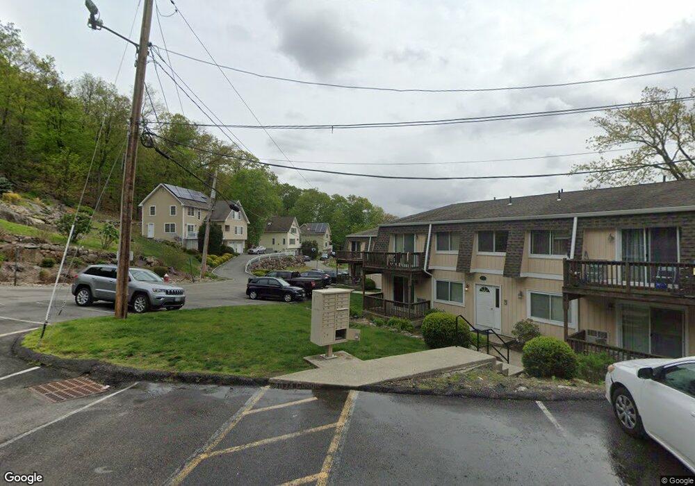 18 Pavilion Ridge Way unit 1, Suffern, NY 10901 - photo 1