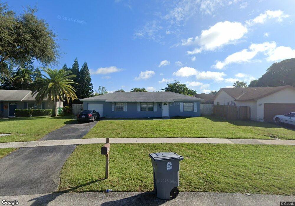 9297 Gettysburg Rd, Boca Raton, FL 33434 - photo 1