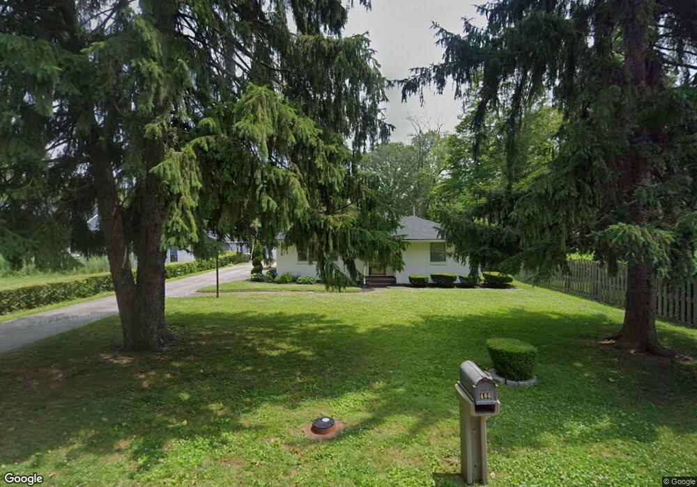 406 Stuart Cir, Anderson, IN 46012 - photo 1