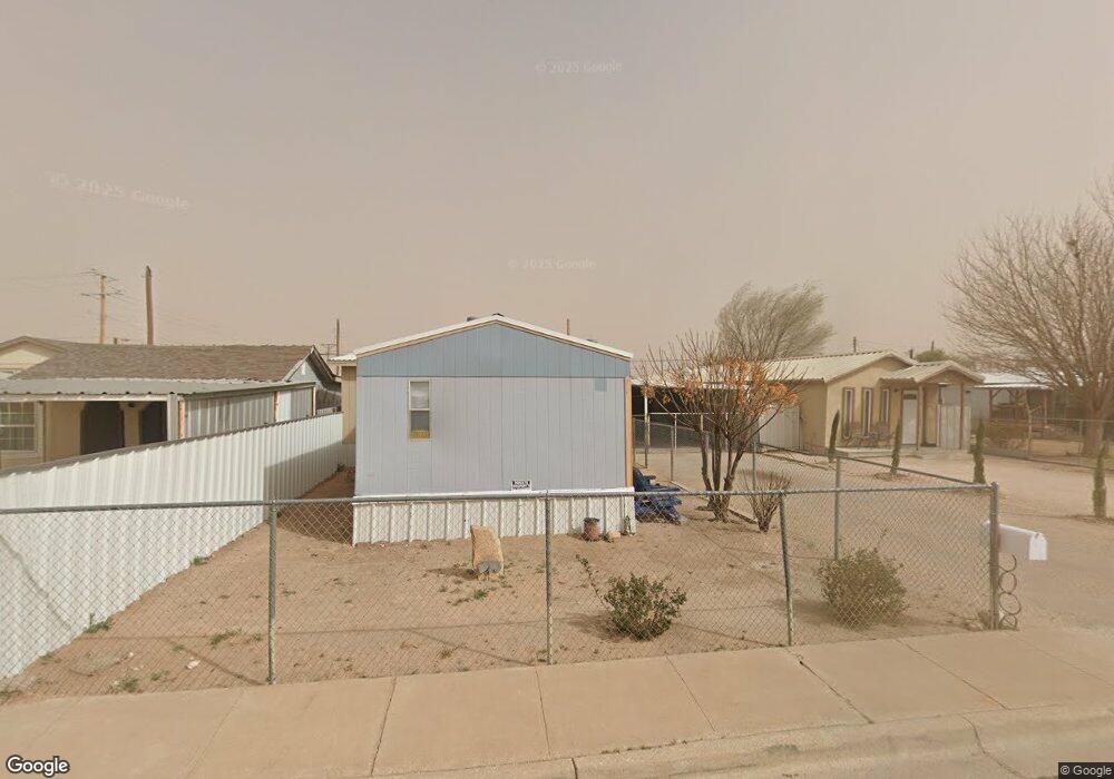 208 E Byers St, Hobbs, NM 88240 - photo 1