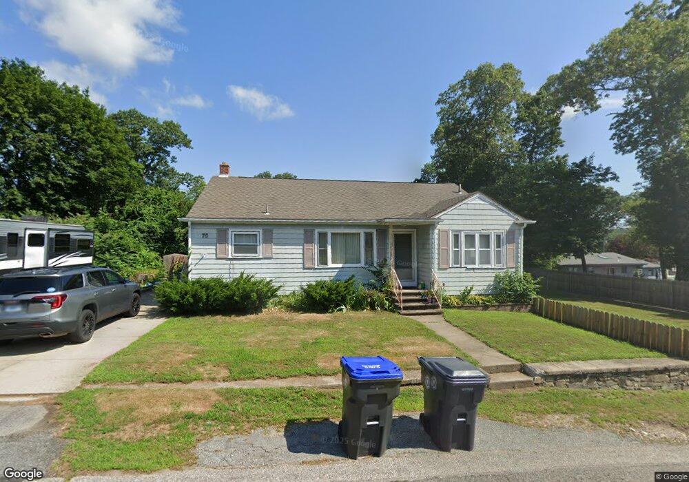 70 Waumsett Ave, Cumberland, RI 02864 - photo 1