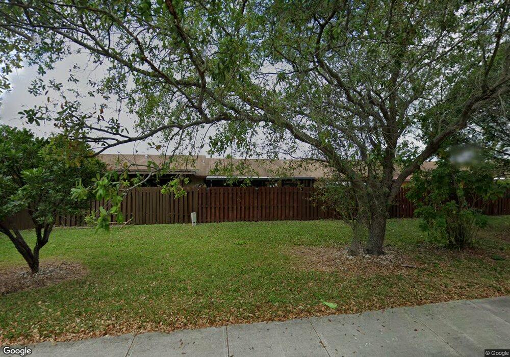 6539 SW 147th Ct, Miami, FL 33193 - photo 1