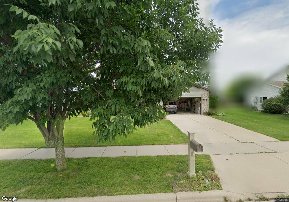 625 Windward Way, Oregon, WI 53575 - photo 1