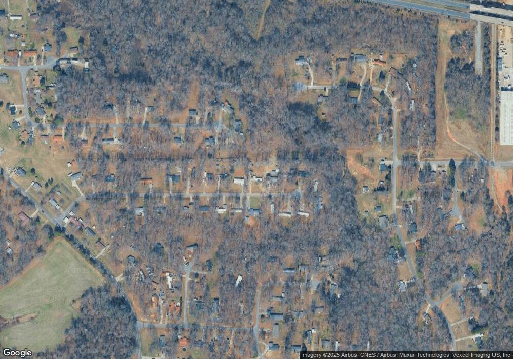 163 Red Oak Dr, Statesville, NC 28677 - photo 1