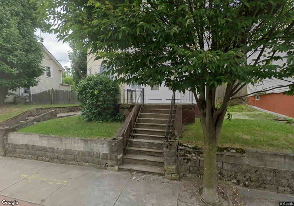 251 Division St, Pawtucket, RI 02860 - photo 1