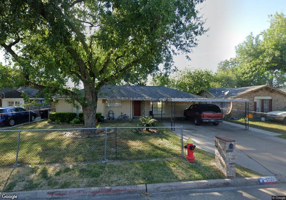 1151 Fruitvale Dr, Houston, TX 77038 - photo 1