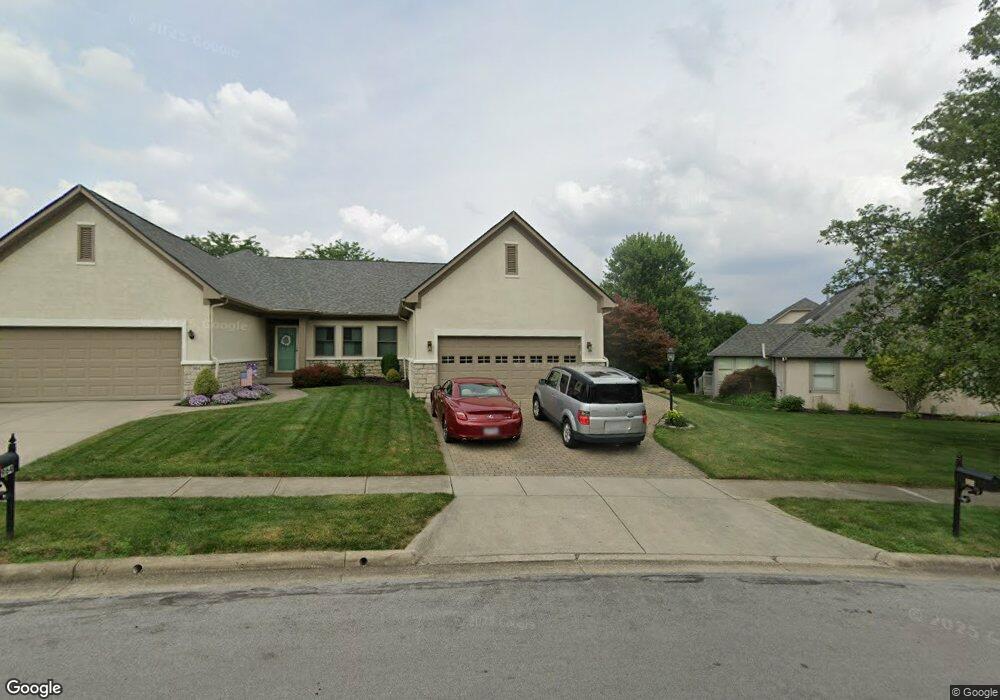 962 Bushwood Ln, Columbus, OH 43235 - photo 1