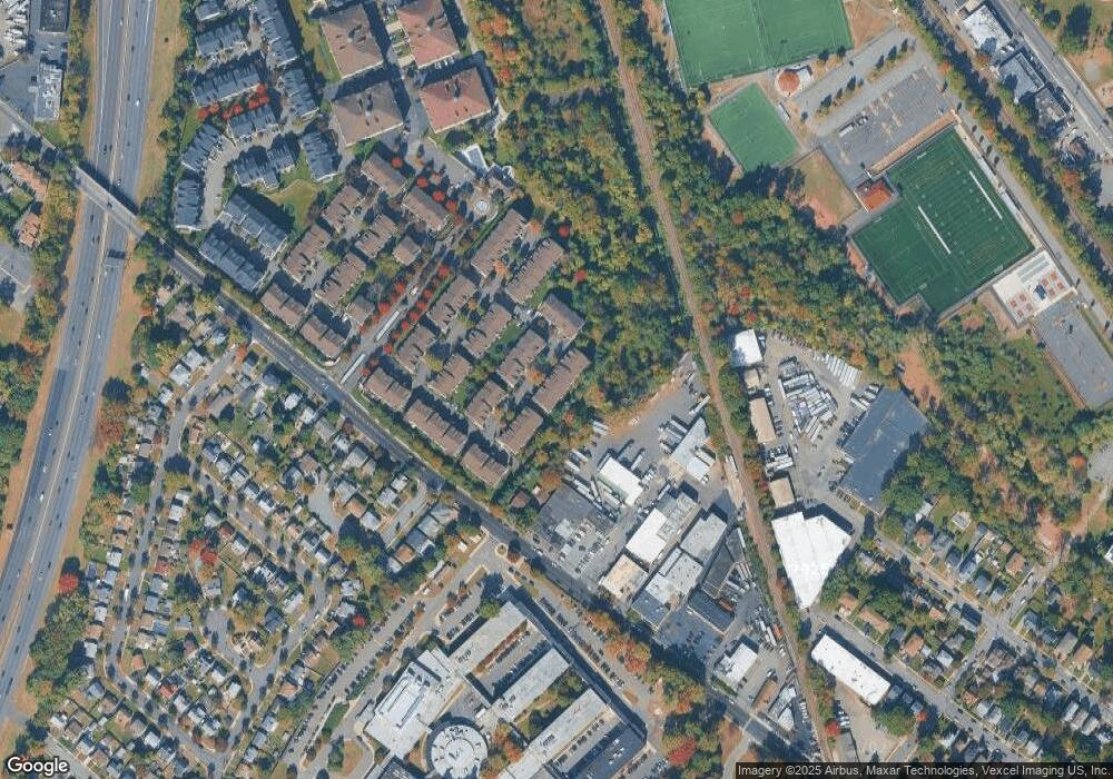 25 Carrington Place, Clifton, NJ 07013 - photo 1