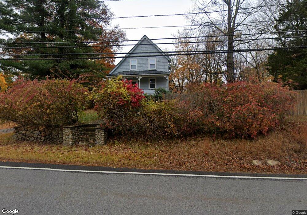 373 Oak St, Franklin, MA 02038 - photo 1