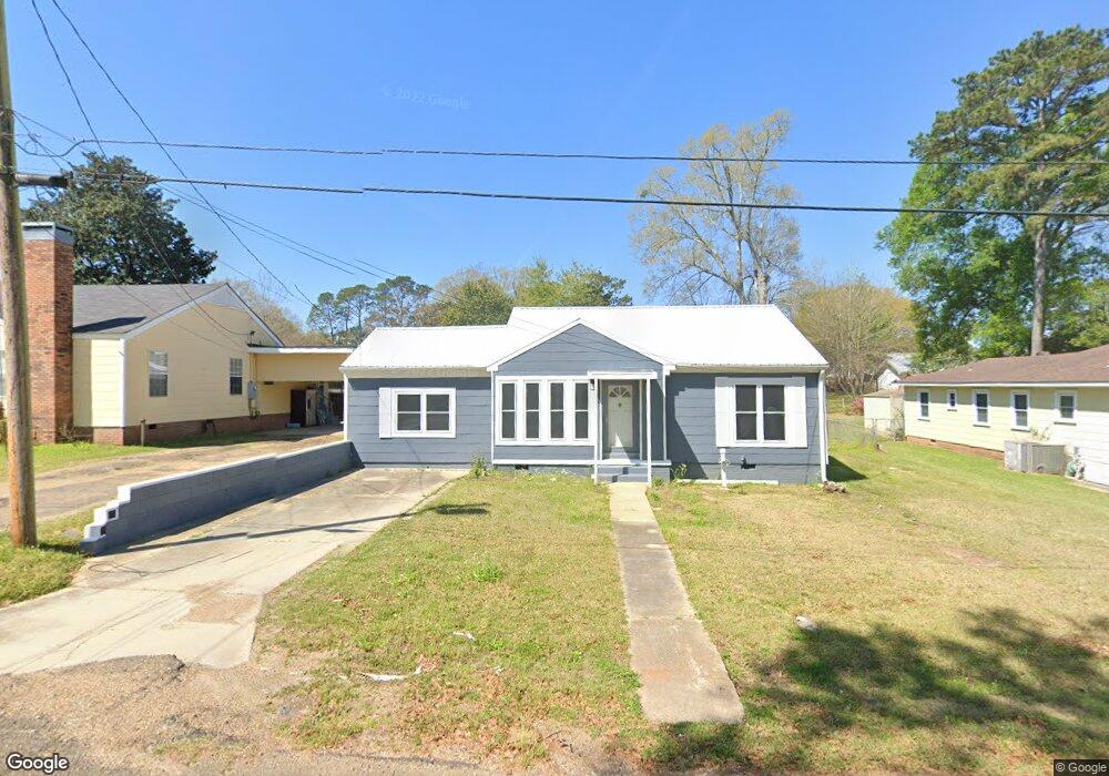519 Lakeview Ave, McComb, MS 39648 - photo 1