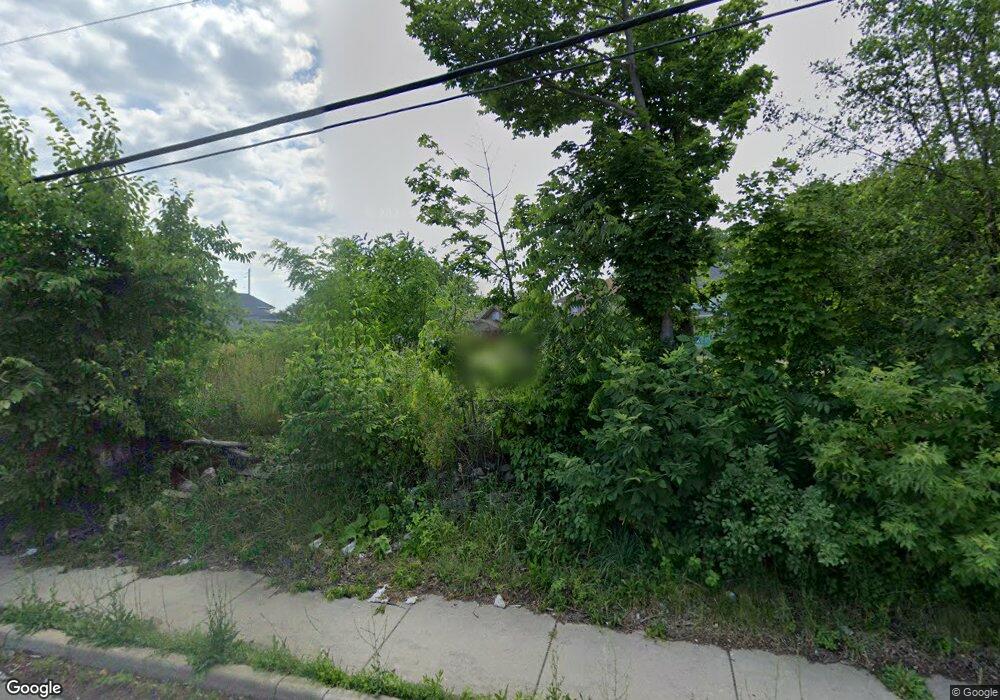 2026 Becker St, Flint, MI 48503 - photo 1