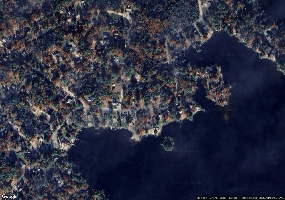 115 Lakeshore Dr, Middleton, NH 03887 - photo 1