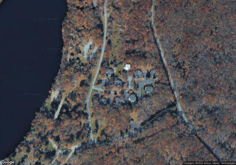 113 Condor Dr unit 30, Tamiment, PA 18371 - photo 1