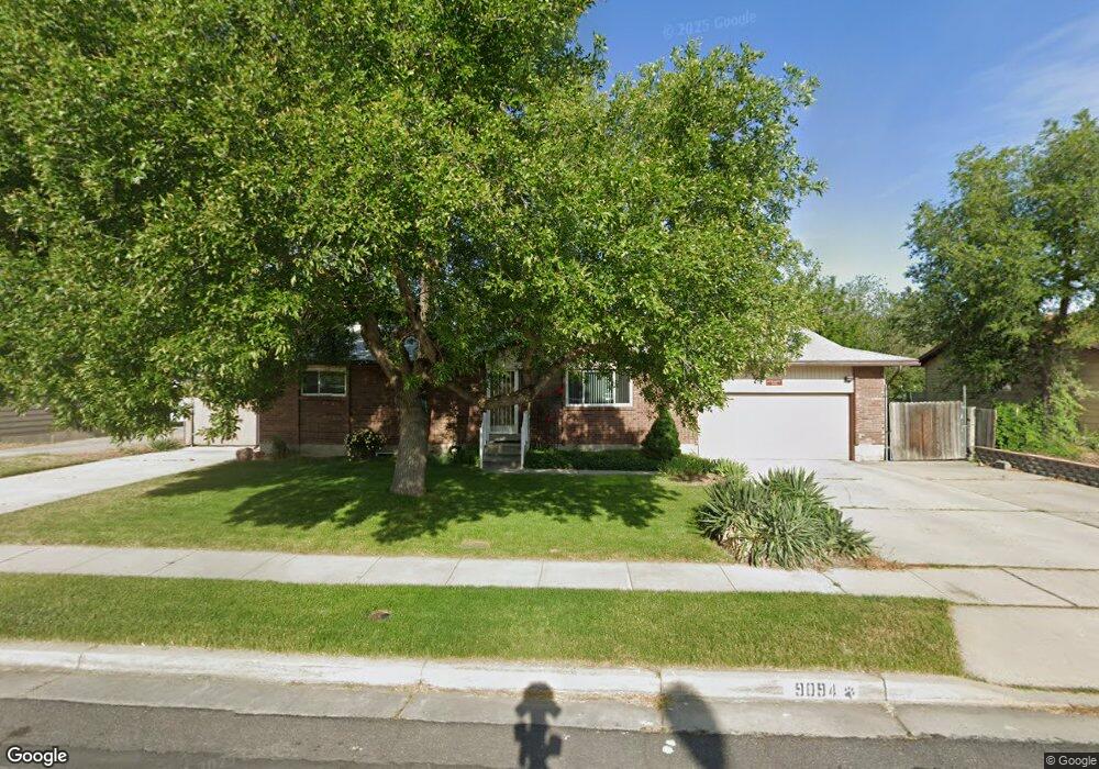 9094 S 570 E, Sandy, UT 84070 - photo 1