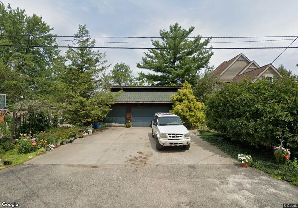 7330 Hardisty, West Bloomfield, MI 48324 - photo 1