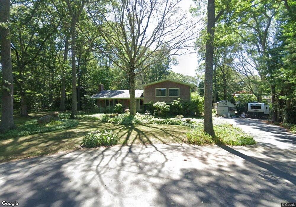 35 Greybirch Ct, Wakefield, RI 02879 - photo 1