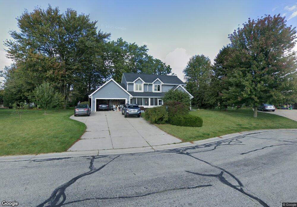 N106W17286 Wildflower Ln, Germantown, WI 53022 - photo 1