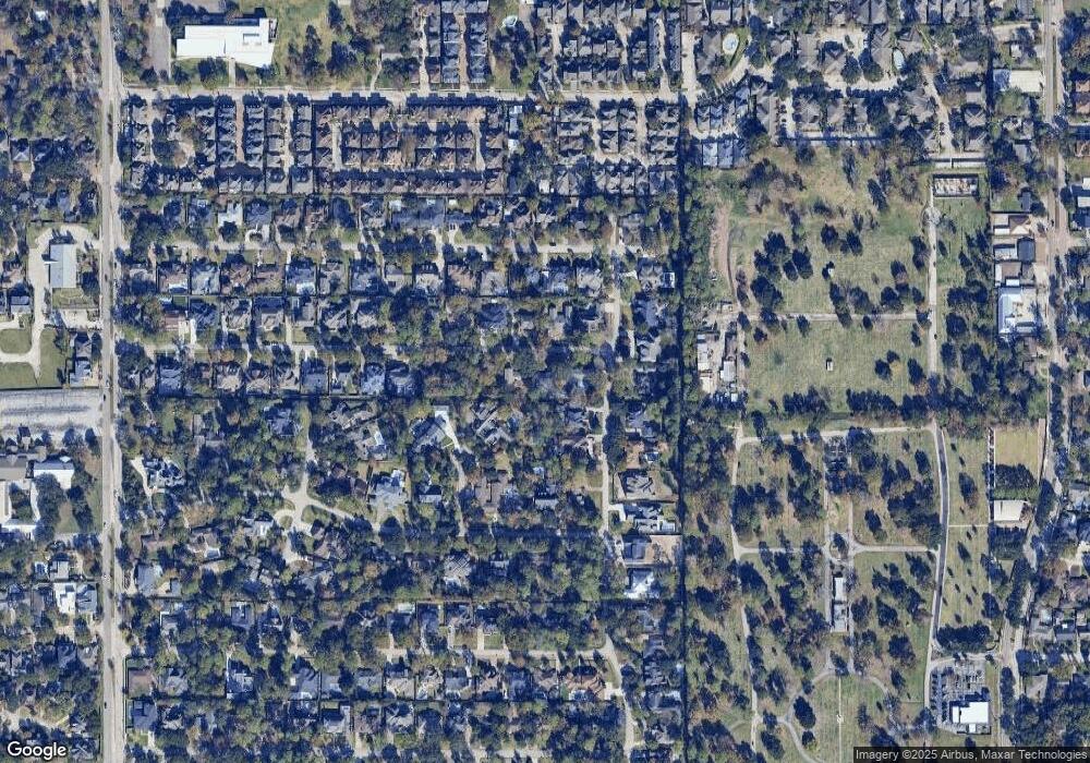 7605 Wedgewood Ln, Houston, TX 77055 - photo 1