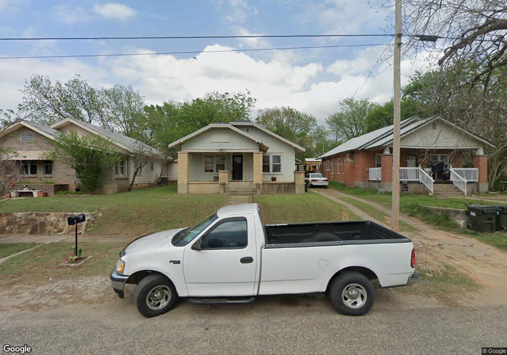 1115 E 1st St, Sulphur, OK 73086 - photo 1