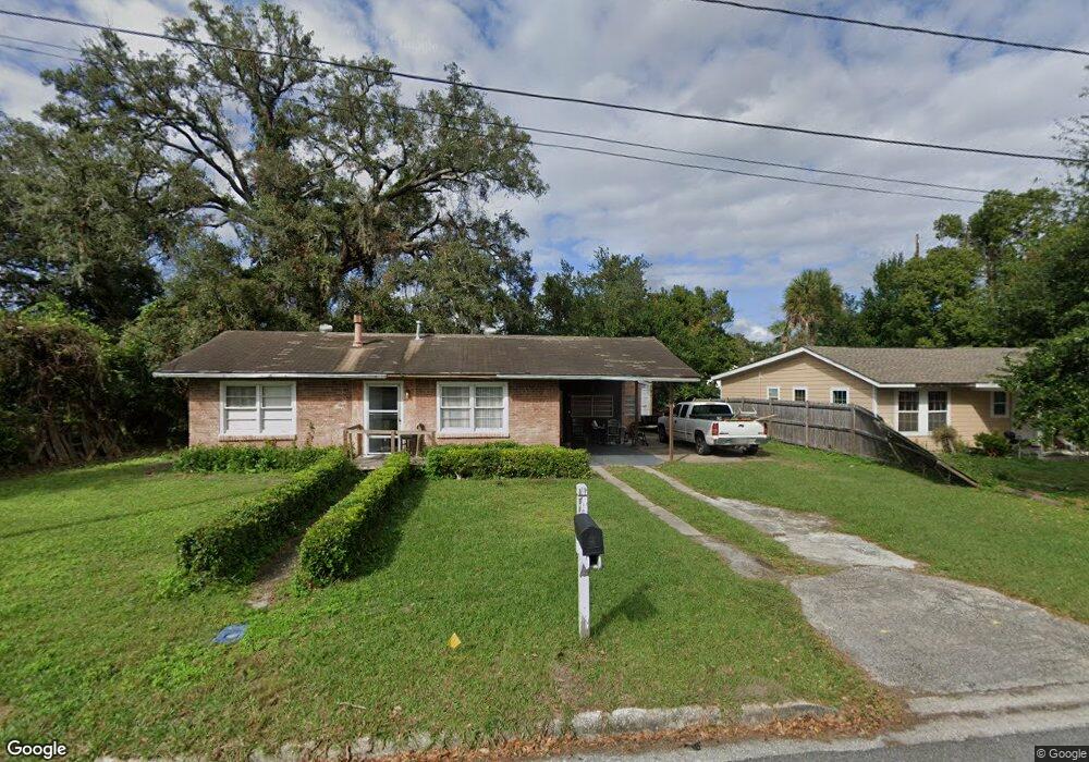 1017 3rd St, Brunswick, GA 31520 - photo 1
