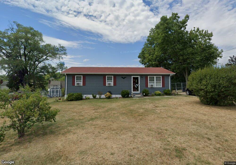 323 Lee St, Strasburg, VA 22657 - photo 1